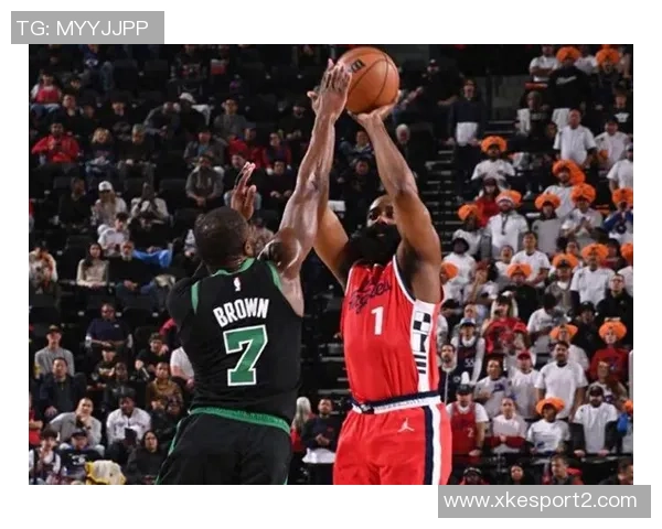 快船对手三分命中率高达429克莱爆发背后隐藏的原因分析