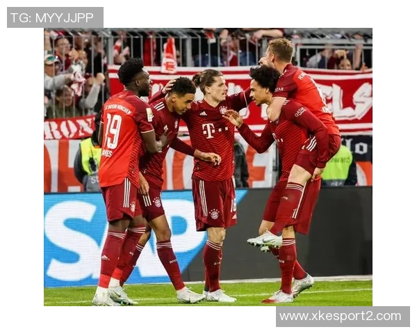 拜仁官方推特发布德甲对阵斯图加特海报基米希与卡尔共同亮相