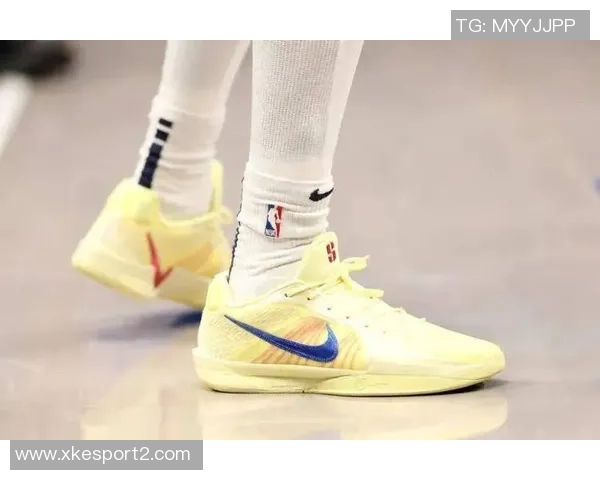 沃特森表现稳定全场14投8中贡献21分5篮板2助攻1盖帽并遭遇5次犯规 沃特森表现稳定全场14投8中贡献21分5篮板2助攻1盖帽并遭遇5次犯规